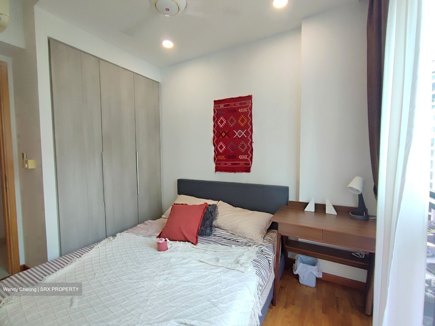 Esparina Residences (D19), Condominium #558257721
